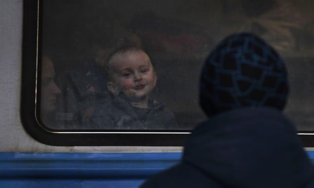 More than 100,000 Britons offer to take in Ukrainian refugees for £350 monthly payment