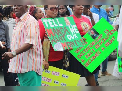 British Virgin Islands protesters condemn UK dictatorship rule plan