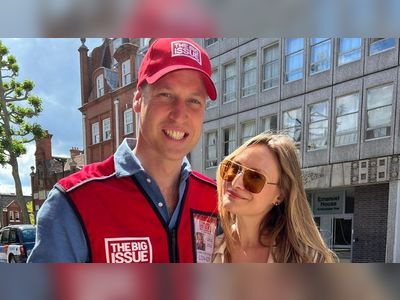 Prince William spotted selling Big Issue in central London