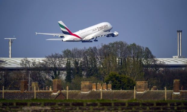 UK government issues ultimatum to Heathrow CEO over flight disruption