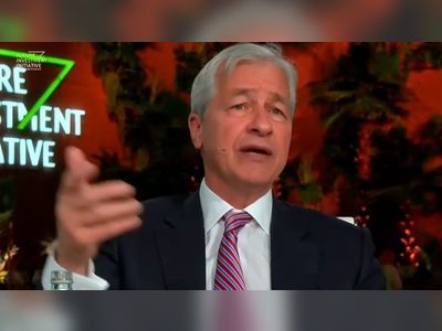 ‘It Could Be a Hurricane’: JPMorgan CEO Warns Inflation Could Drag US Into Recession in 2023